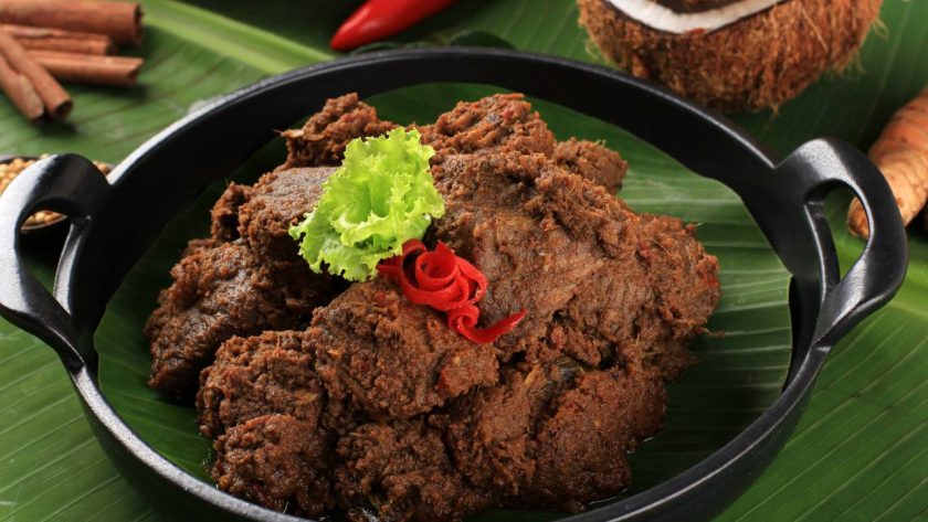 Hidangan Khas Sumatera Barat Yang Harus Kalian Coba